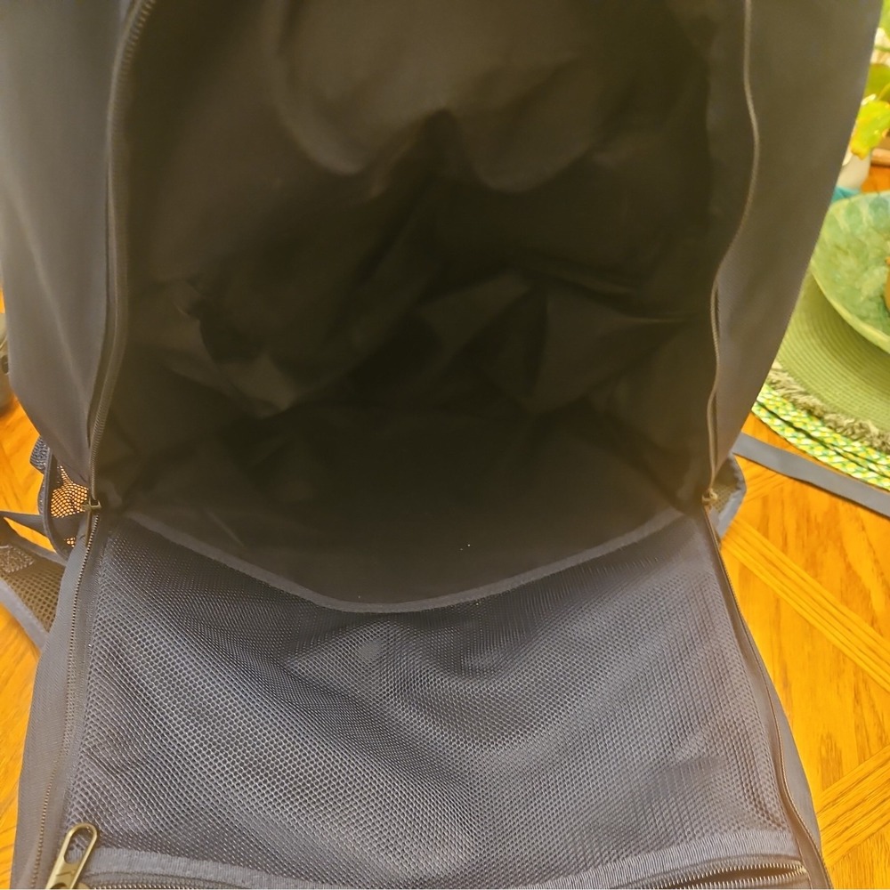 Nike Backpack - Picture 3 of 6